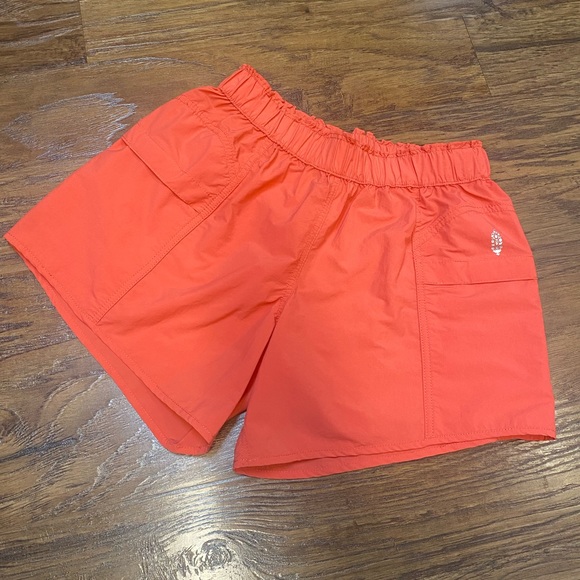 Sold❌Free people shorts - Picture 1 of 3